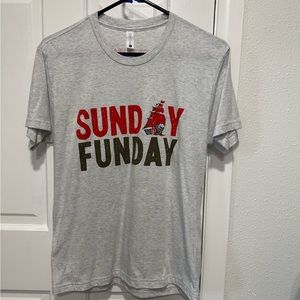 4/$25 NFL Buccaneers women’s cotton t shirt size small in heather gray
